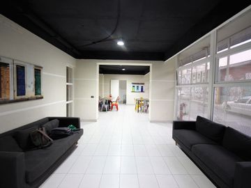 place photo 23