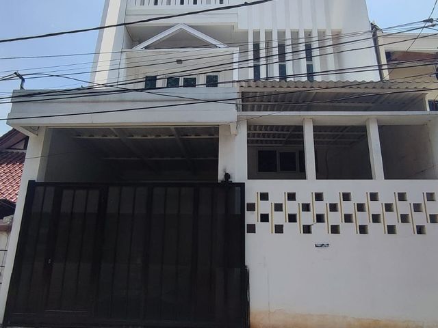 Jual Rumah Bagus 3 Lantai di sunter