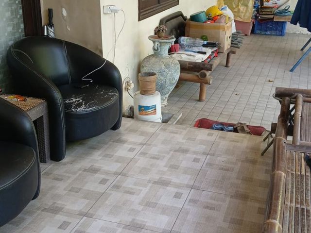 Dijual rumah di pondok chandra (HY)