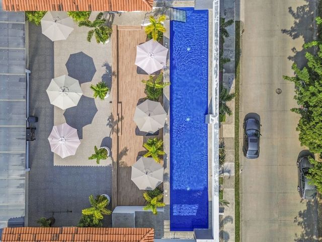 place photo 32
