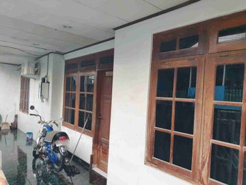 Dijual Cepat Rumah Lama di Tanah Mas, Semarang