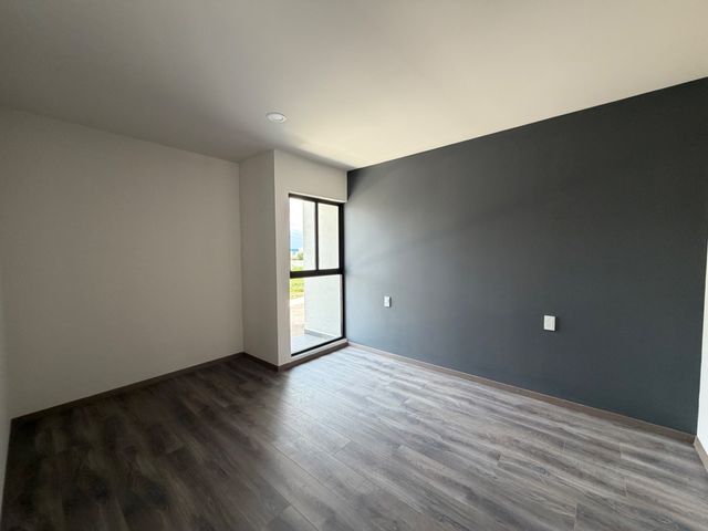 place photo 49