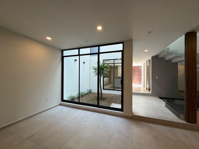 place photo 37