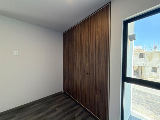 place photo 55