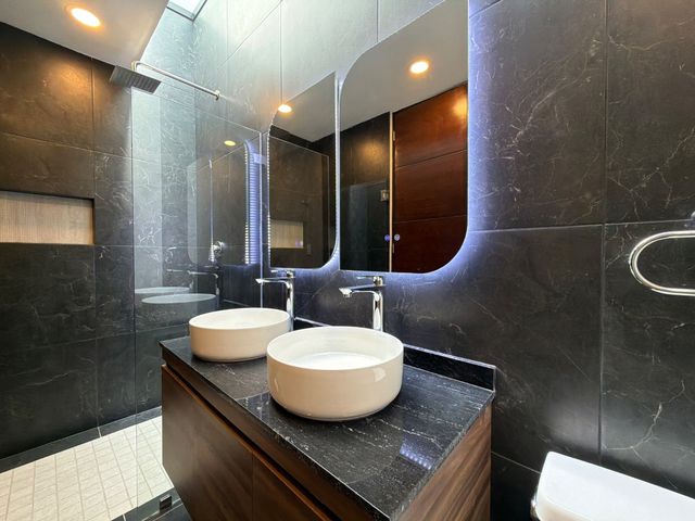 place photo 62