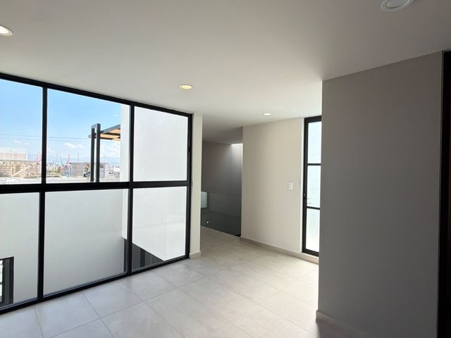 place photo 76