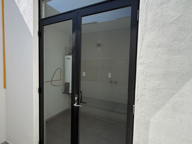 place photo 81