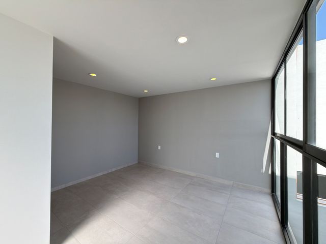 place photo 88