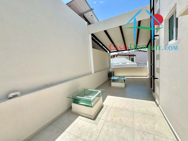 place photo 50