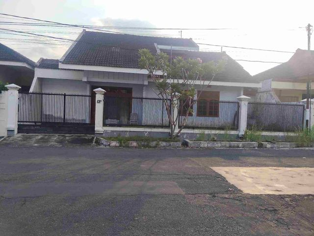 Disewakan rumah siap huni