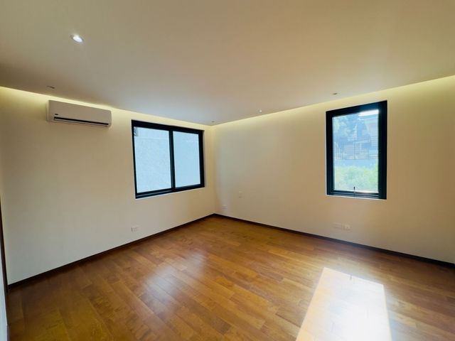 place photo 51