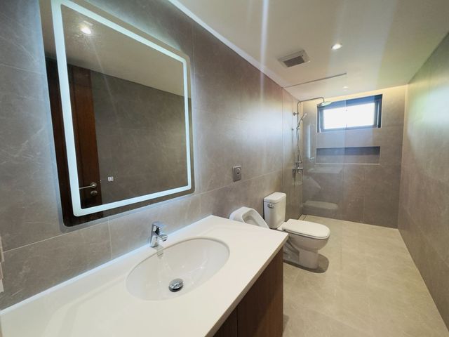 place photo 68
