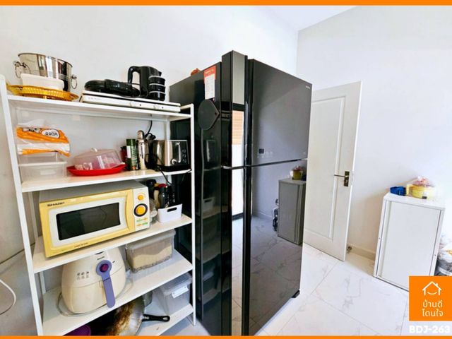 place photo 34
