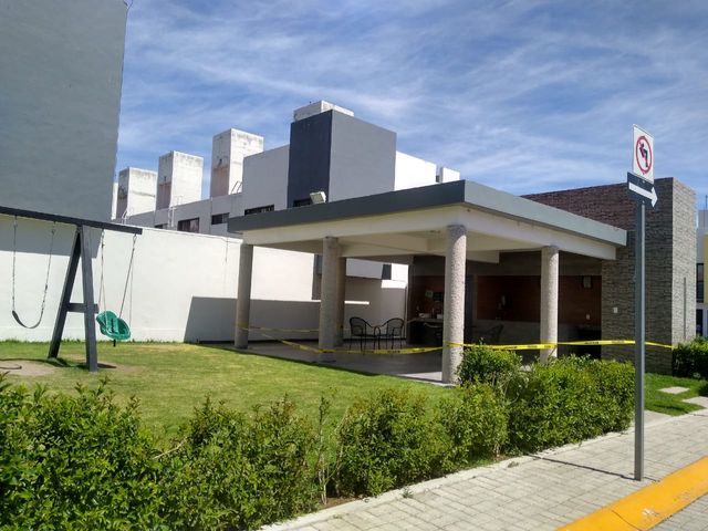 place photo 23
