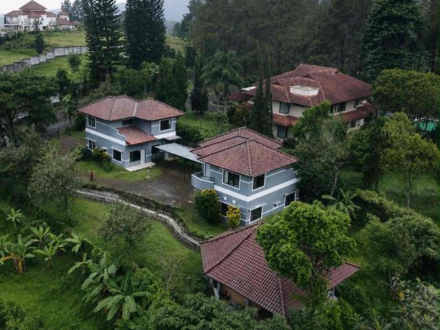 Termurah‼️Jual Villa Di Prigen Halaman Luas, asri, ideal untuk outdoor activity