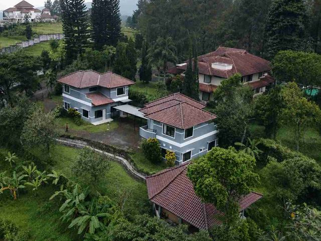 Termurah‼️Jual Villa Di Prigen Halaman Luas, asri, ideal untuk outdoor activity