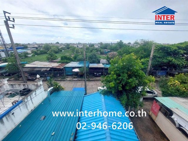 place photo 18