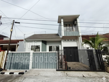 Dijual dan Disewakan Rumah Tingkat 1,5 Lantai Baru Selesai Renovasi di Pondok Indraprasta, Semarang