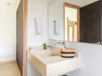 place photo 59