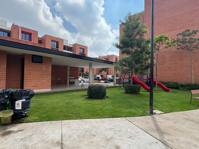 place photo 25