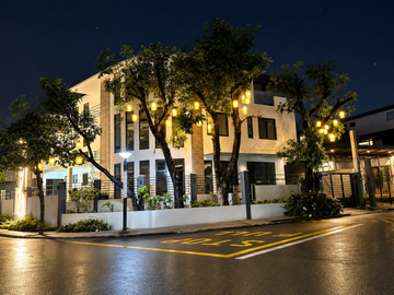 Five Bedroom 5BR House and Lot For Rent in Bel Air Village 3 | 10233