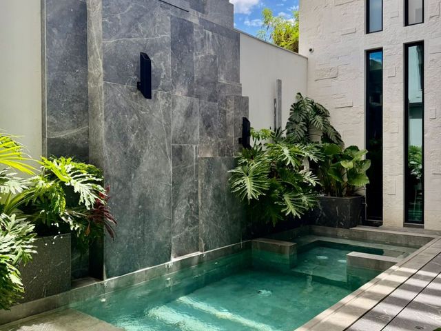place photo 62