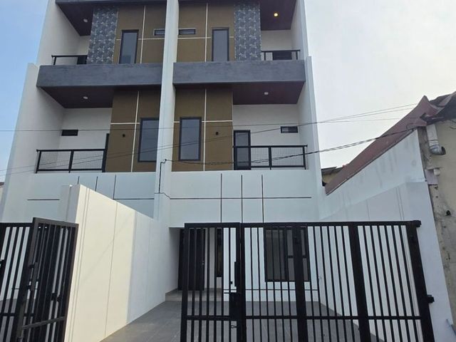 Dijual Rumah Baru Bebas Banjir Ready 2 Unit