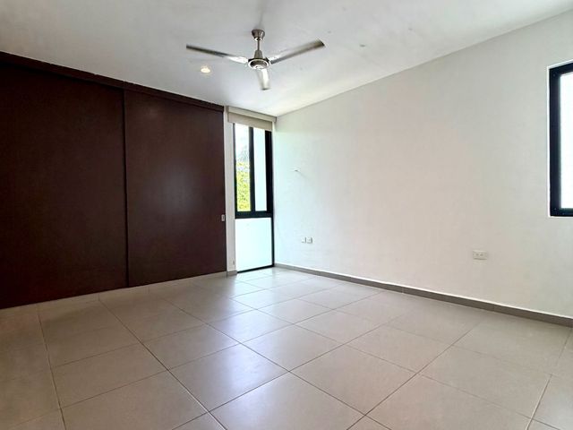 place photo 48