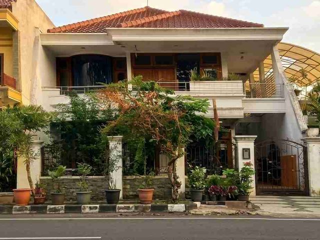 JUAL RUMAH STRATEGIS PUSAT KOTA BLITAR