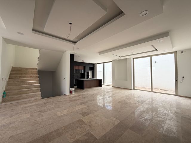 place photo 48