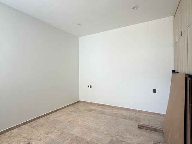 place photo 67