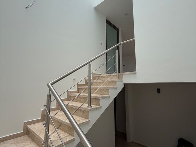 place photo 75
