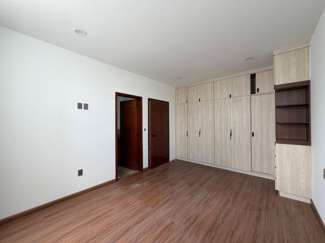 place photo 50
