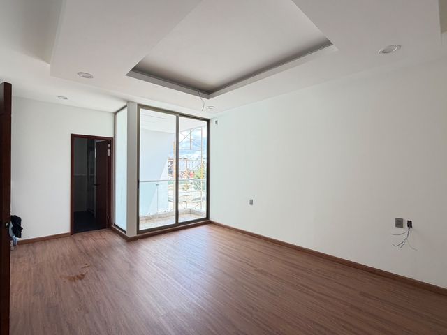 place photo 53