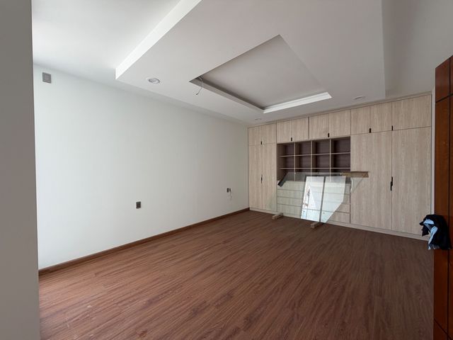 place photo 52