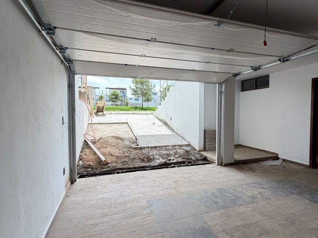 place photo 71