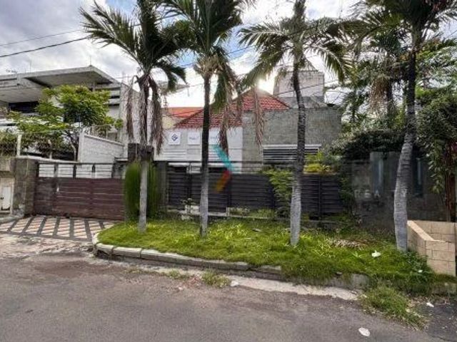 Rumah Jl.pudak Tengah Kota, Lt 436 M2, Cocok Untuk Usaha Dan Kantor