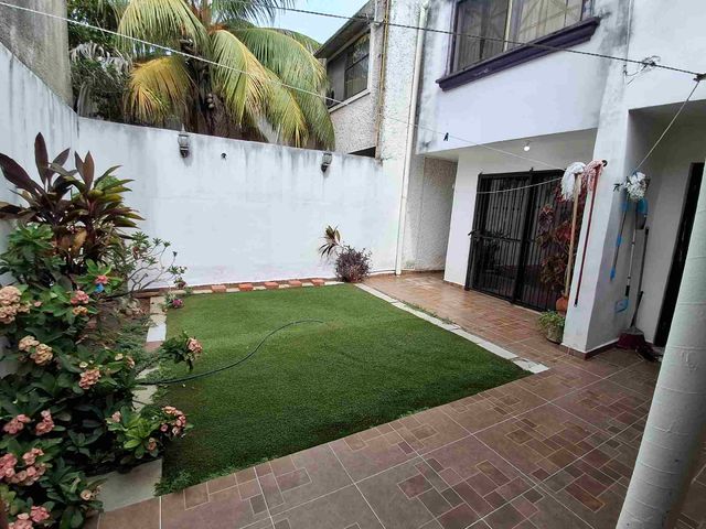 place photo 23