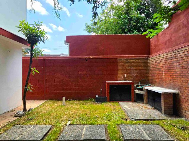 place photo 40