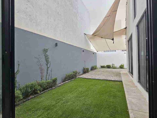 place photo 30