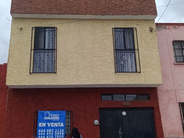 CASA EN VENTA EN COLONIA JULIAN CARRILLO SLP
