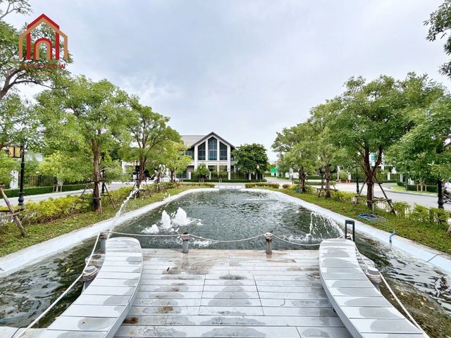 place photo 51