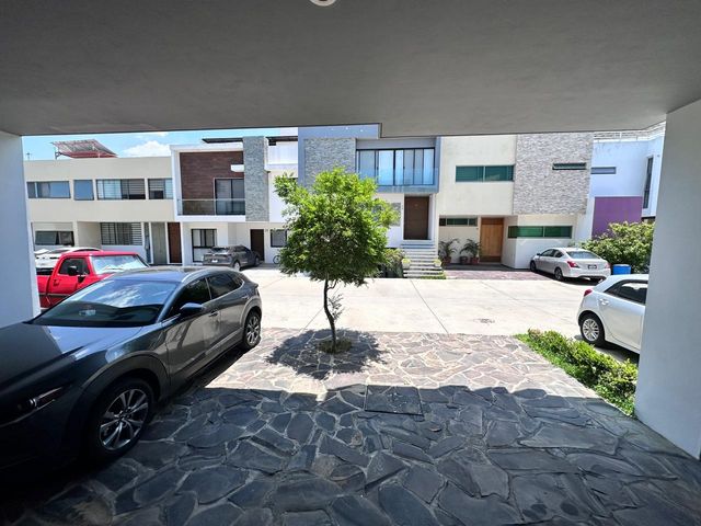 place photo 46