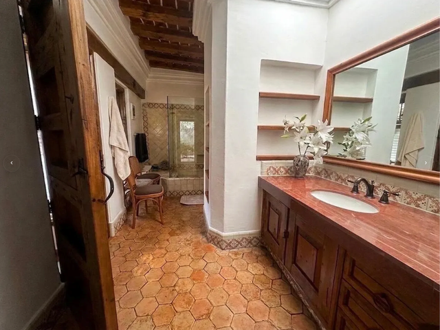 place photo 27