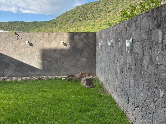 place photo 55