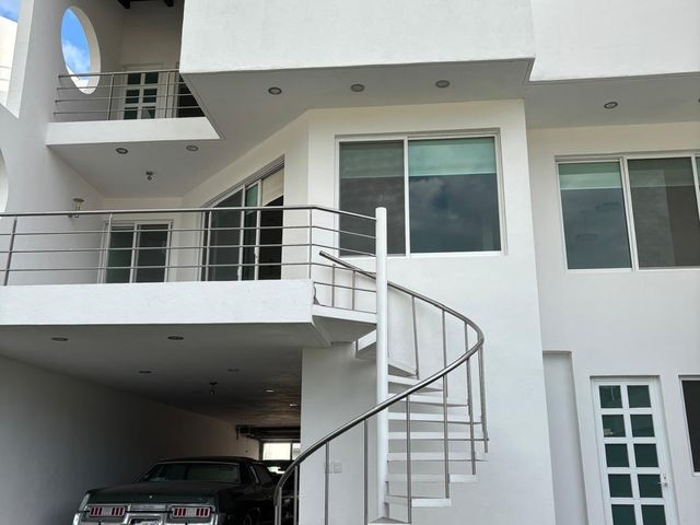 place photo 60