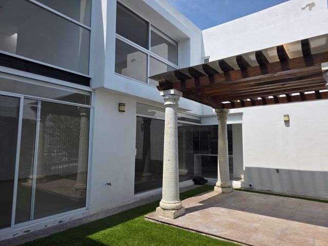 place photo 63