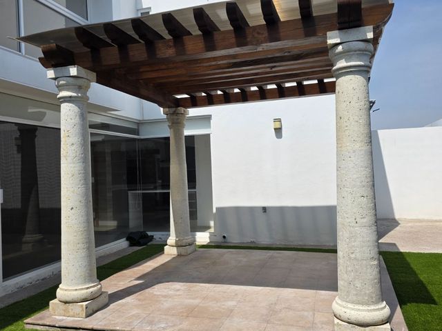 place photo 64