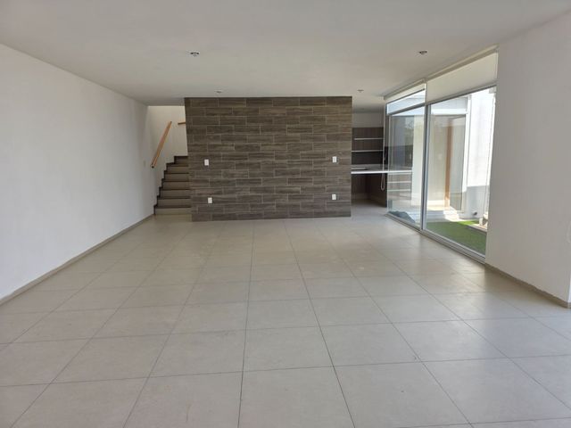 place photo 67