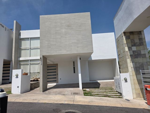 place photo 73